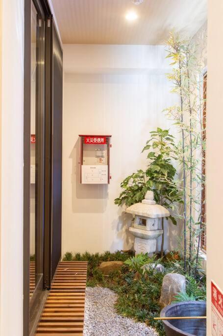 静響の宿 Silent Echo Inn أوساكا المظهر الخارجي الصورة